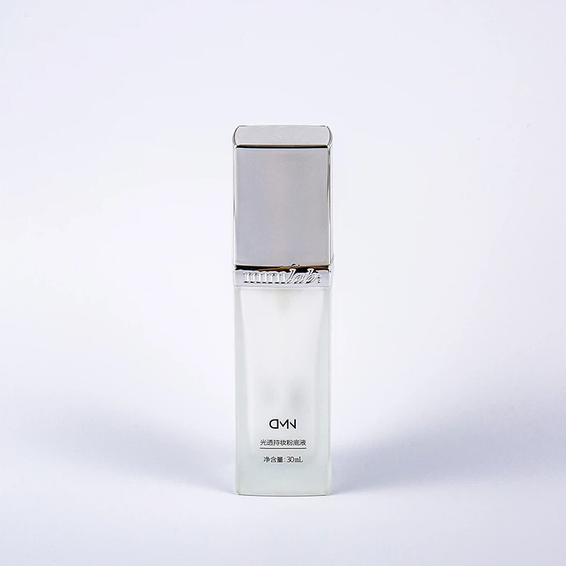 正方形の基礎ボトル